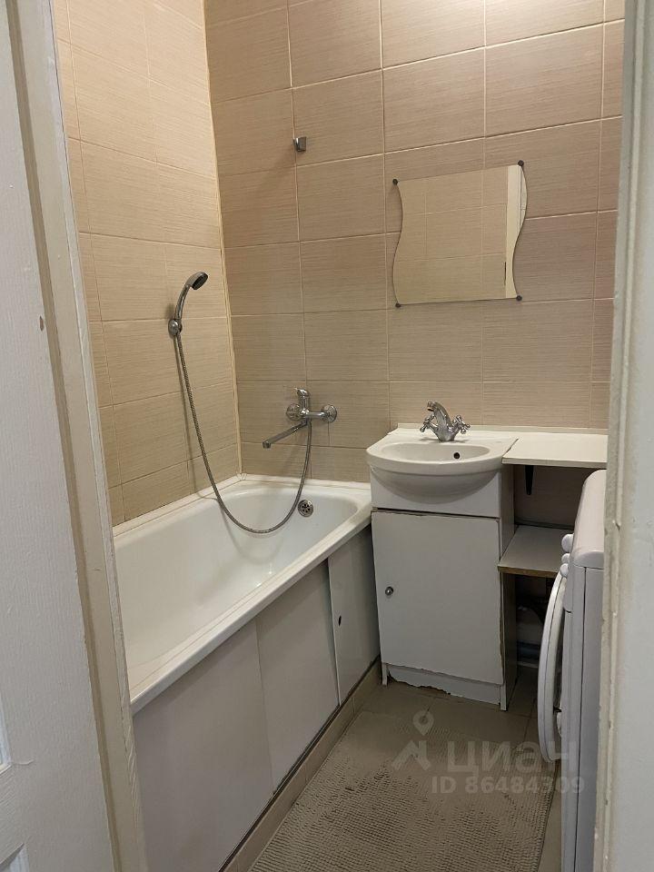 Антропометрические показатели таблица для детей. Ребенок 6 лет вес и рост норма. Развитие ребенка в год. Что должен уметь ребёнок в 1 год. Развиьиеребенка в 1 год.